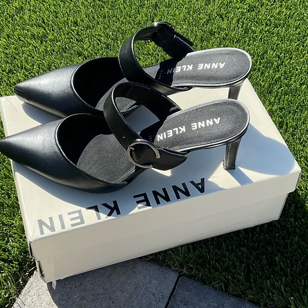 Anne Klein Black Leather Mules - Picture 2 of 4